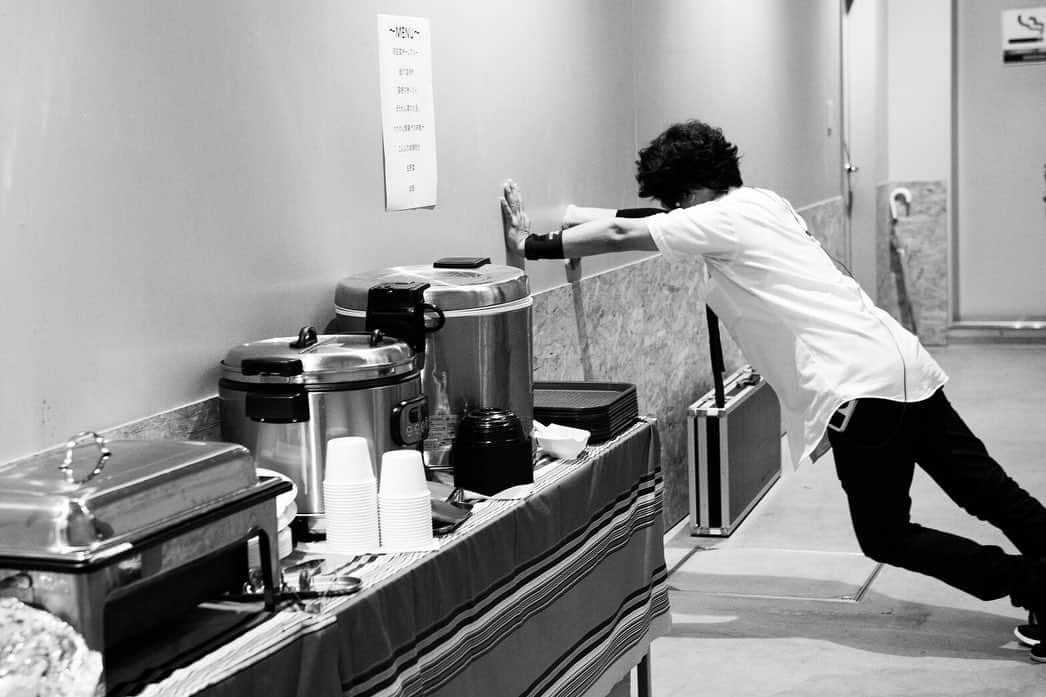 HIROSHIのインスタグラム：「20th Anniversary Beginning of the Story 〜We are ROTTENGRAFFTY〜  Zepp Osaka Bayside 次はZepp Nagoyaで待ってるよ！ photo by @ishii_maki ＃ROTTENGRAFFTY ＃ロットン ＃氣志團」