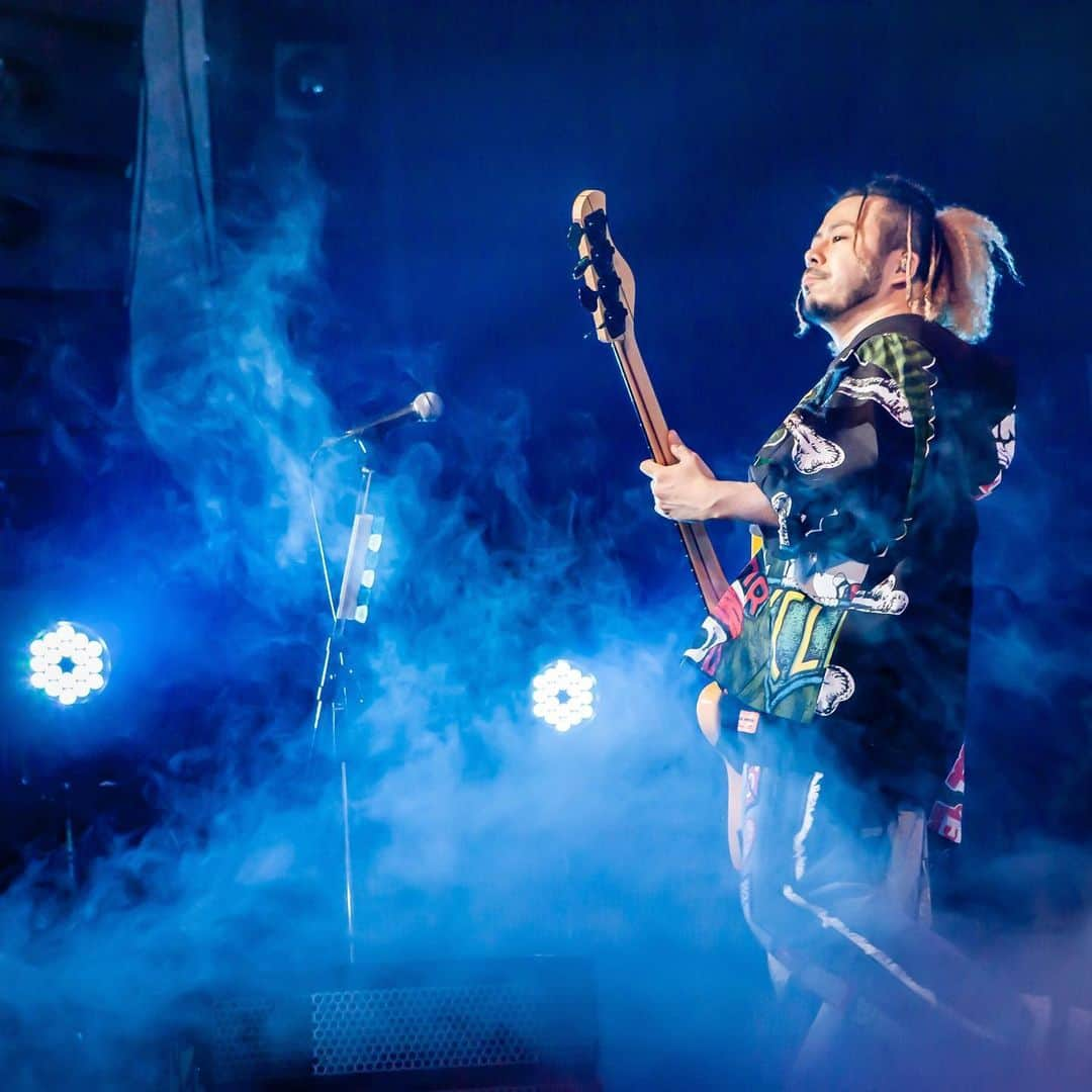 MY FIRST STORYさんのインスタグラム写真 - (MY FIRST STORYInstagram)「Thank You!! Kanazawa!! Hall Tour day4!! Photo by Takashi Konuma  #myfirststory #マイファス」10月26日 22時49分 - myfirststoryofficial