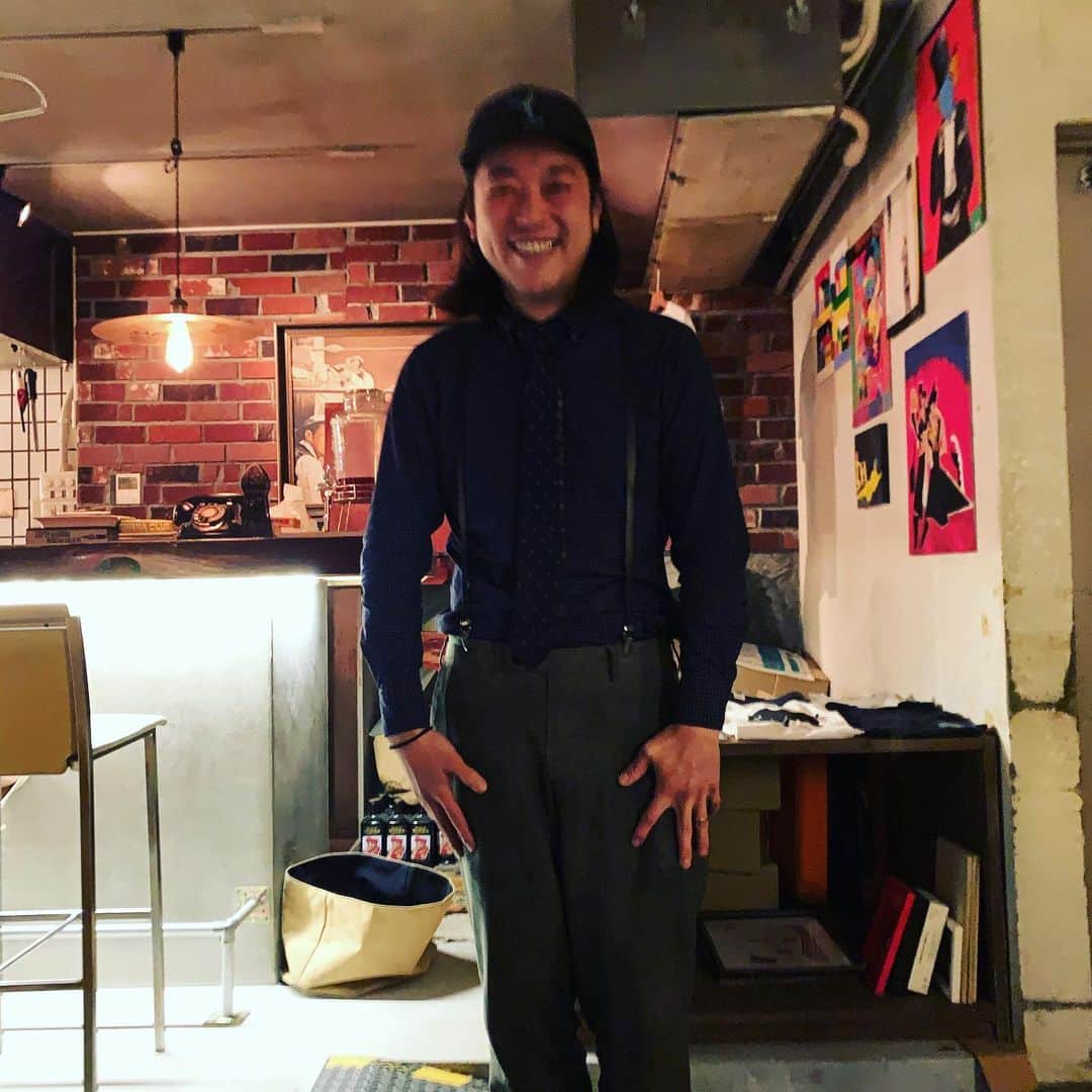 西田善太さんのインスタグラム写真 - (西田善太Instagram)「bar new dute。ジオタグ出ないからわがんね。健太、髪伸びルックス達郎様。楽しかった。　#BarNewDute」10月27日 0時16分 - zentanishida