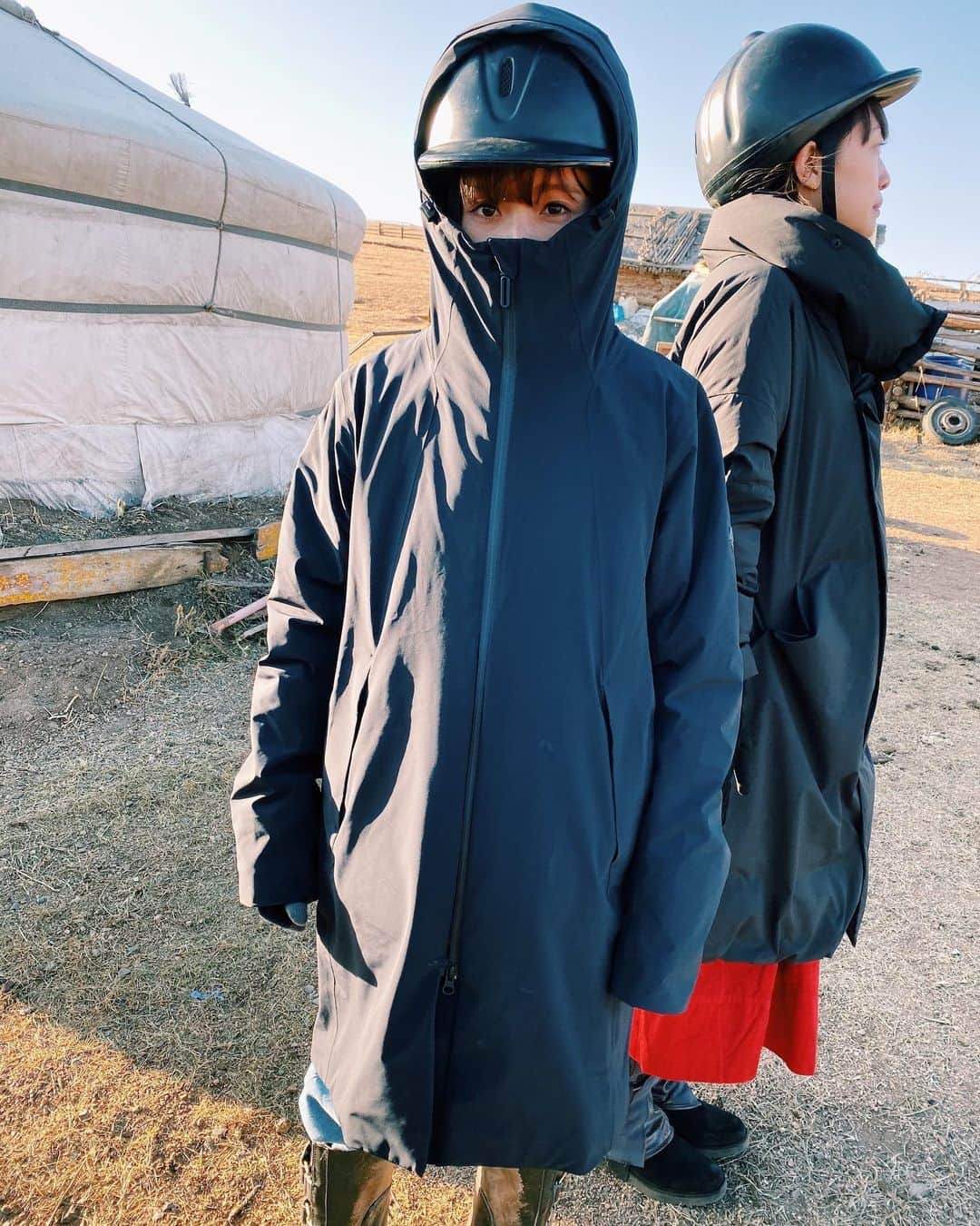 のインスタグラム：「最上級の防寒🐎🐎🐎」