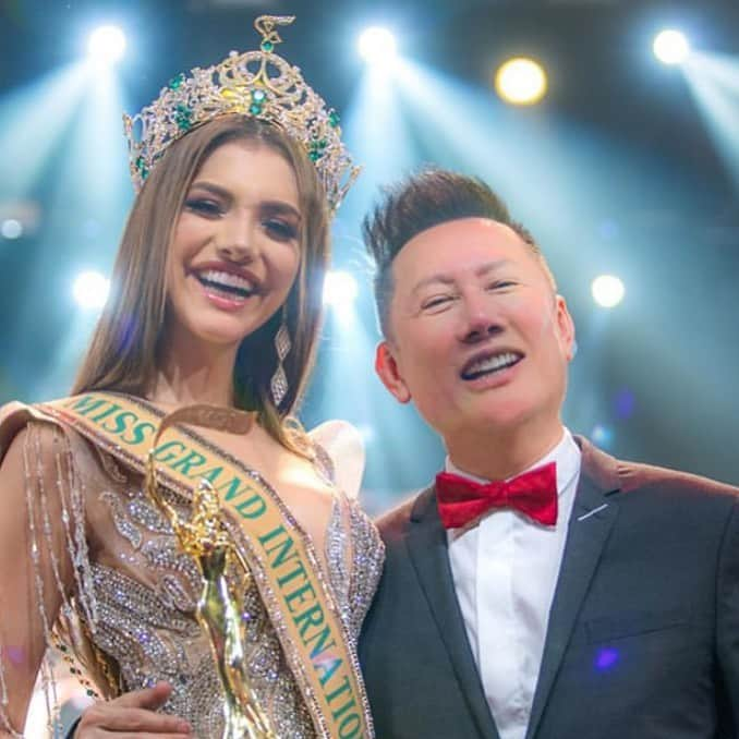 Ivan Gunawanさんのインスタグラム写真 - (Ivan GunawanInstagram)「Congratulation papa @nawat.tv @missgrandinternational for the newly crowned Miss Grand International 2019 @valentinafiguerm ❤️ Can't wait to see u guys very soon.」10月27日 2時23分 - ivan_gunawan