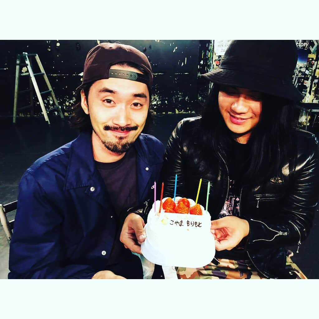 もりもりもとさんのインスタグラム写真 - (もりもりもとInstagram)「夜ダン×ヤバT めちゃくちゃカッコよくて優しいお兄さん達😌🔆 俺もちょねさんみたいなボーカルになりたい😤😤 #ソゴウ会」10月27日 13時51分 - morimoto_yabat