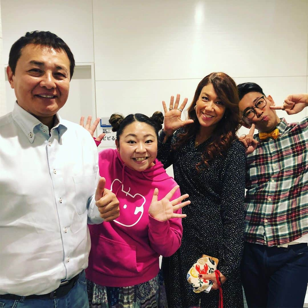 やしろ優さんのインスタグラム写真 - (やしろ優Instagram)「今日は スタジオにもお邪魔しましたぁ！  前略、大徳さん😆👍 名古屋高島屋 #楽天うまいもん大会  は30日水曜日まで😆✨✨」10月27日 12時29分 - yashiroyuuuu