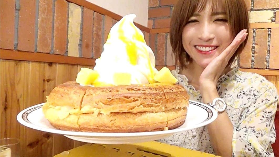 石関友梨のグルメインスタ