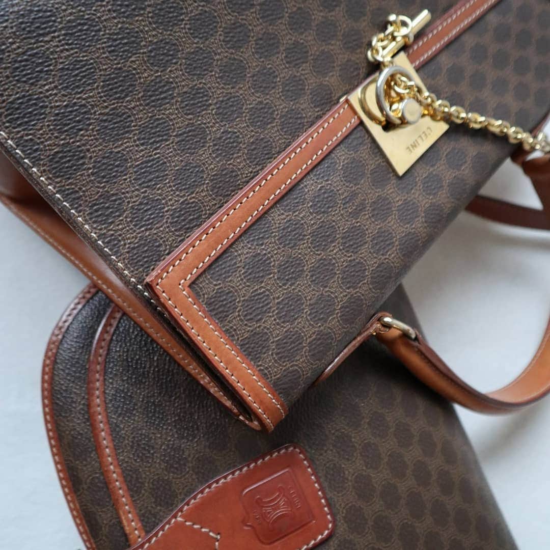 吉祥寺 古着屋 Orfeoのインスタグラム：「CELINE  #orfeo #kichijoji #tokyo #vintage #used #fashion #coordinate #outfit #オルフェオ #吉祥寺 #東京 #古着 #古着屋 #ヴィンテージ #ユーズド #ファッション #コーディネート  掲載商品のお問い合わせはメールにて承っております。コメント、DMでのお問い合わせは受け付けておりませんのでご了承ください。」