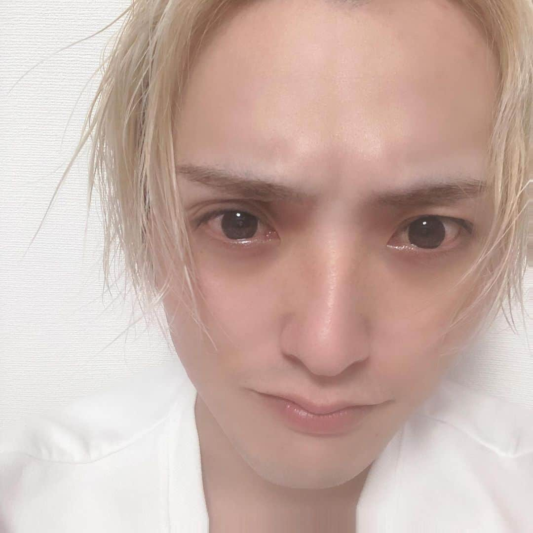 佐々木和也さんのインスタグラム写真 - (佐々木和也Instagram)「#mememar #1day #カラコン ナチュラルな感じで女性はもちろん男の人も使いやすいと思う。  めちゃおススメです！  みんな是非使ってみて！！^ ^  #カラコン」10月27日 9時14分 - yuki_sasaki_67