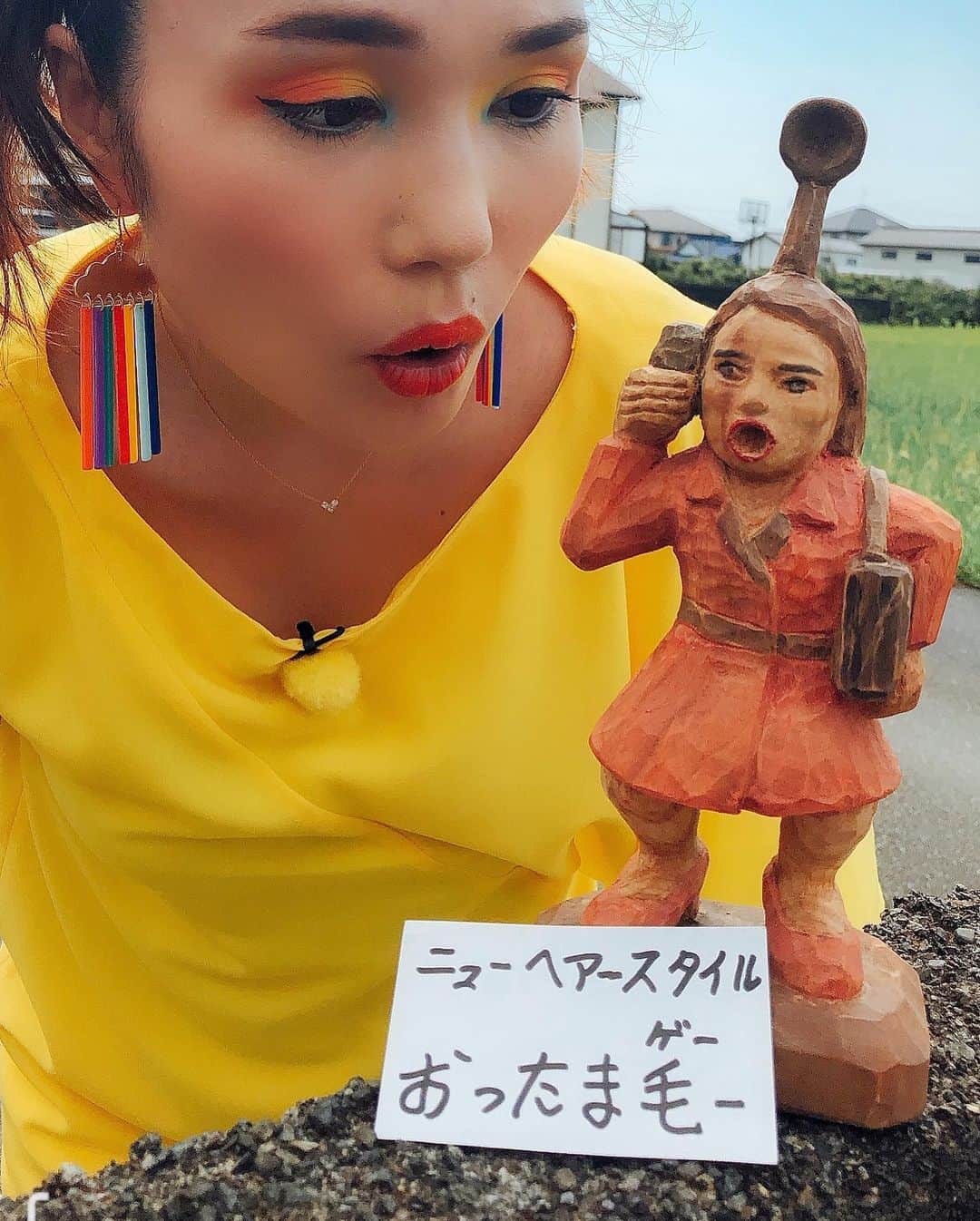 平野ノラさんのインスタグラム写真 - (平野ノラInstagram)「パロディ木彫り人形🔎 技術とダジャレの完成度高し！ユニークユニーク  #岩崎祐司 さん #木彫り手作り作品 #髪がおたまになって #おったま毛 #個人的には #ドクターストリップが一番好き #平野ノラ #okバブリー」10月27日 9時43分 - noranoranora1988