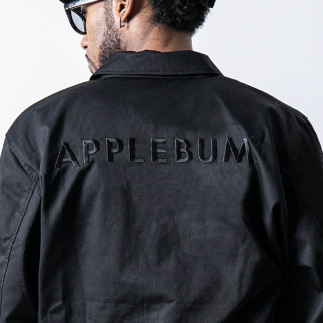 アップルバムさんのインスタグラム写真 - (アップルバムInstagram)「Easy Tailored Jacket  ワークジャケットをモチーフに確かなテーラリング技術で綺麗な襟とアームラインを備えたテーラードジャケット。  #applebum #style #tokyo」10月27日 9時56分 - applebum_tokyo