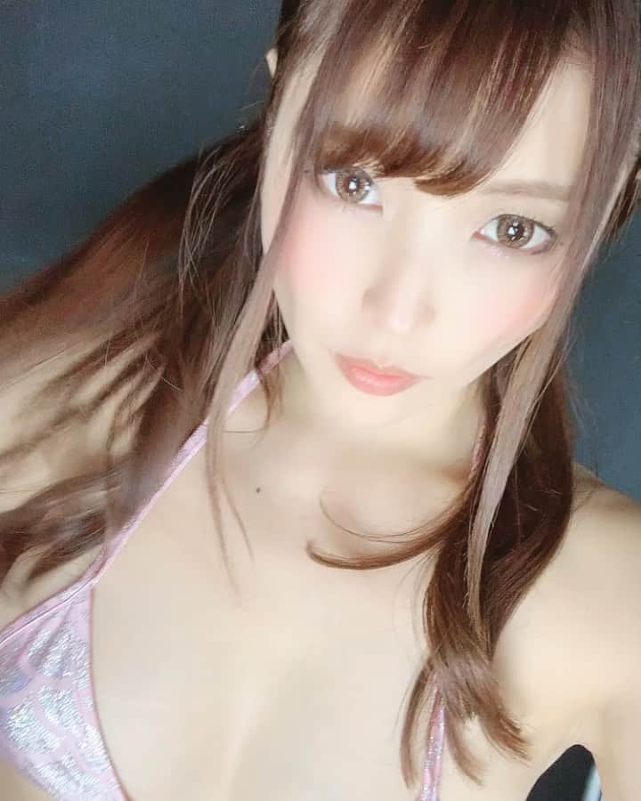 新村あかりのインスタグラム：「このビキニ可愛すぎだ〜😣💘」