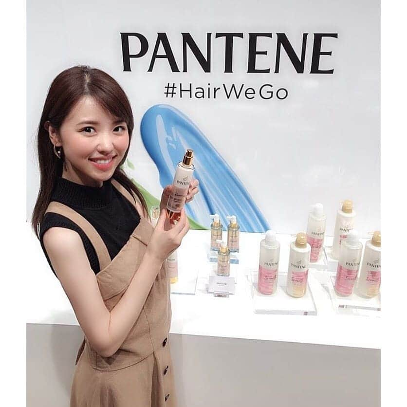 垰智子さんのインスタグラム写真 - (垰智子Instagram)「約10年ぶりに新しくなった、 @pantene_jp_official の発表会に行って来ました✨ . 新パンテーンは、夕方5時以降も髪に自信が持てるように、悩みに合わせたヘアケアを選べるラインナップに♡ . 今回特許取得済みのぷるぷるカプセルトリートメントが含まれていて、従来品の3倍もの濃厚なトリートメントを凝縮していて、使う直前に混じり合ってくれるから、ダメージケア出来るのにとっても軽い仕上がりになるの.。o○ . 理想の髪がずっと続いてくれるから、自信を持って1日を楽しめるよね♪ . ぜひ、自分のお悩みに合わせたシリーズを見つけてみてね😘 . #夕方5時でもhairwego #新パンテーンでhairwego #パンテーン #ぷるぷるカプセルトリートメント #洗い流さないトリートメント #vocest #vocemagazine #beauty #haircare #treatments #pantene #partnershipwithpantene」10月27日 11時09分 - taotao_tomo