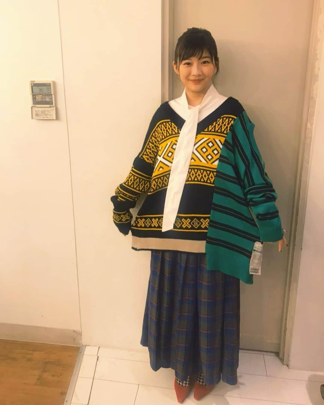 伊藤沙莉さんのインスタグラム写真 - (伊藤沙莉Instagram)「遅ればせながらですが 素敵なお衣装ご紹介です🧚🏻‍♀️ 「生理ちゃん」インタビュー  ニット @miharayasuhiro_official ブラウス イヤーカフ @river_riverscent スカート @kittle_official パンプス @dianashoespress 「生理ちゃん」舞台挨拶  ワンピース スカート @near.nippon_official イヤリング @irolier_offcial ブーツ @dianashoespress  京都国際映画祭  ワンピース @inprocess_tokyo パンツ @un3d_official イヤリング @253_bijoux @dressunreve」10月27日 11時20分 - itosairi