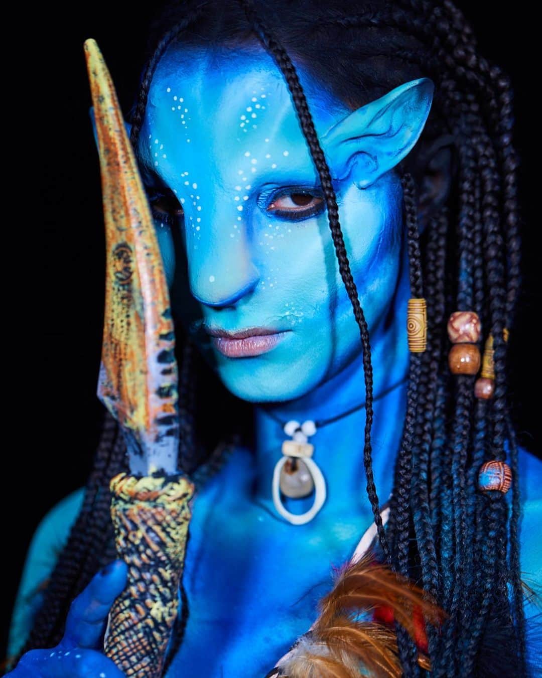 ライス・リベイロさんのインスタグラム写真 - (ライス・リベイロInstagram)「This #Avatar is giving you FULL Pandora LIFE this Halloween ✨💙」10月27日 11時24分 - laisribeiro