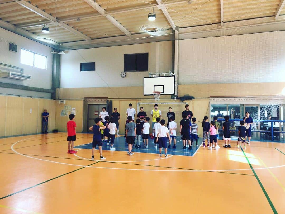 のインスタグラム：「バスケ3on3練習会🏀 #ミニバスケットボール #キッズバスケ #バディスポーツ」