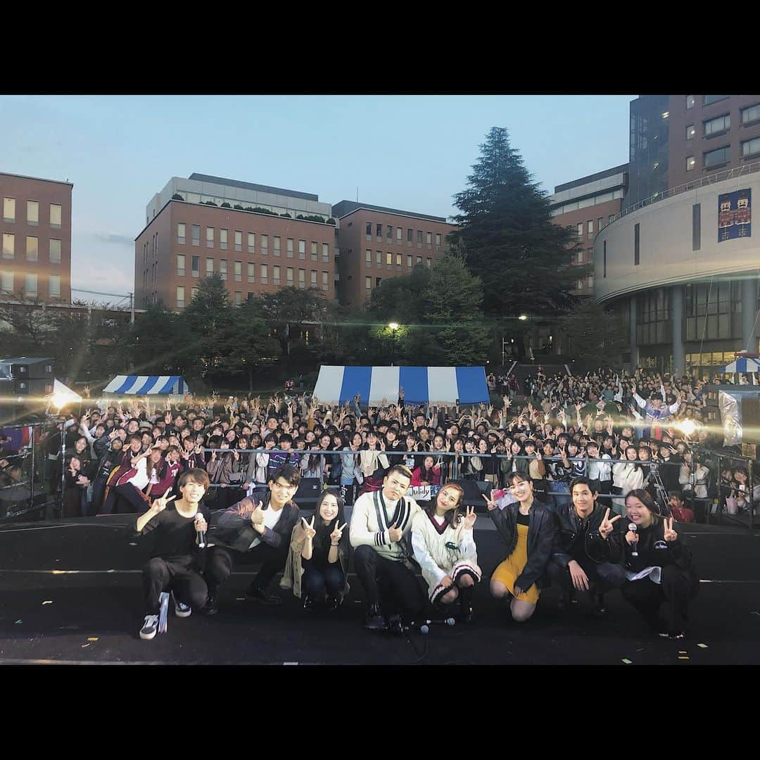 Cody Higaさんのインスタグラム写真 - (Cody HigaInstagram)「桜美林大学学園祭ありがとうございました！！！ 初の学園祭緊張したけど最高だった💁🏻‍♂️💁🏻‍♀️ スタッフの皆さんもありがとうございました！お疲れ様です。 . #1027」10月27日 21時50分 - cody.1222