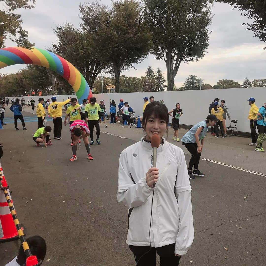 飯野詩帆さんのインスタグラム写真 - (飯野詩帆Instagram)「スポーツの秋！！！ 太田スポレク祭🏃‍♀️✨ ・ ・ 2日間たっぷりと いろんなスポーツを体験しました🏌️‍♂️‍♀️⚽️🏉 ・ 子供から大人まで 市内外から多くの人が スポーツの魅力に触れていました✨ ・ 4枚目の動画の綱引きは、 生で観ると圧巻でした😳💨 試合後に涙を流す人の姿も… ・ スポーツには、 感動と喜びがギューっと詰まってますね💫 ・ ・ 11月もスポーツ盛りだくさん！ まずはぐんまマラソンから🎽 選手の皆さん応援しています♩ ・ ・ 【特別番組 2019太田スポレク祭】 放送日：11月9日(土)夜8時〜8時半 再放送日：11月16日(土)午後1時半〜2時 ・ ・ #群馬テレビ #3ch #太田市 #太田スポレク祭 #上州太田スバルマラソン #スポーツの秋 #スポーツ体験 #何かに熱くなれる人はカッコイイ #疲れたけど楽しかった💓笑 #11月も #スポーツ盛りだくさん」10月27日 22時12分 - shiho.1180