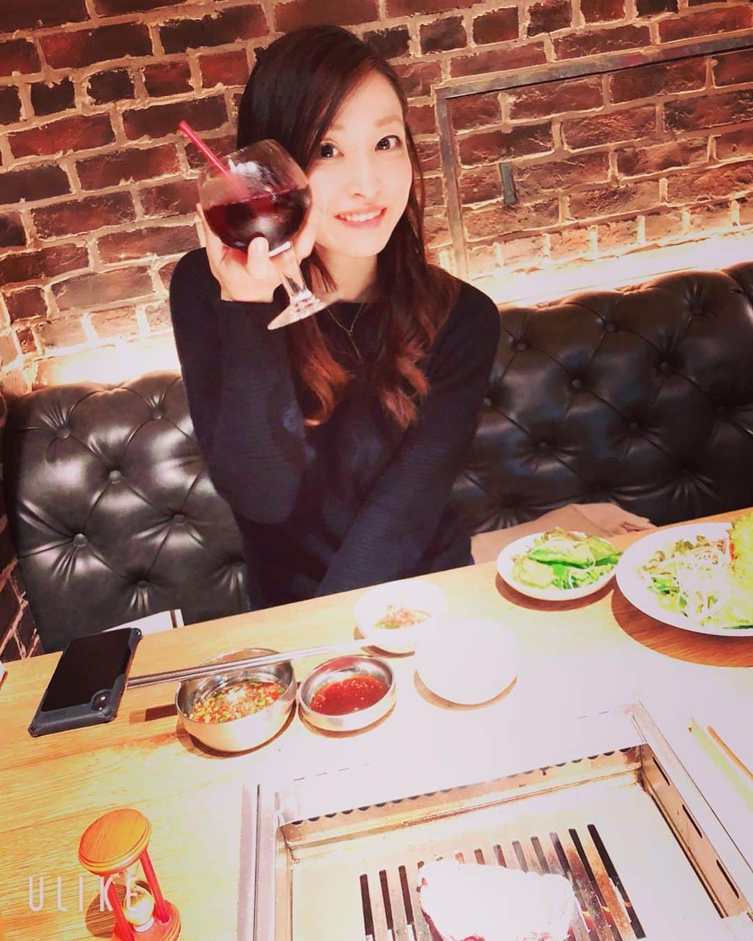 佐藤あり紗さんのインスタグラム写真 - (佐藤あり紗Instagram)「. . . ぶどうジュース🍷 . 熟成焼肉の肉源に行ってきました🍖 . #熟成焼肉　#肉源  #宮城県　#仙台市 #誕生日　#誕生日会　#誕生日ディナー #焼肉　#肉　#ユッケ　#ユッケ好き　#焼肉好き #佐藤あり紗　#佐藤あり紗私服」10月27日 22時20分 - arisa_chu