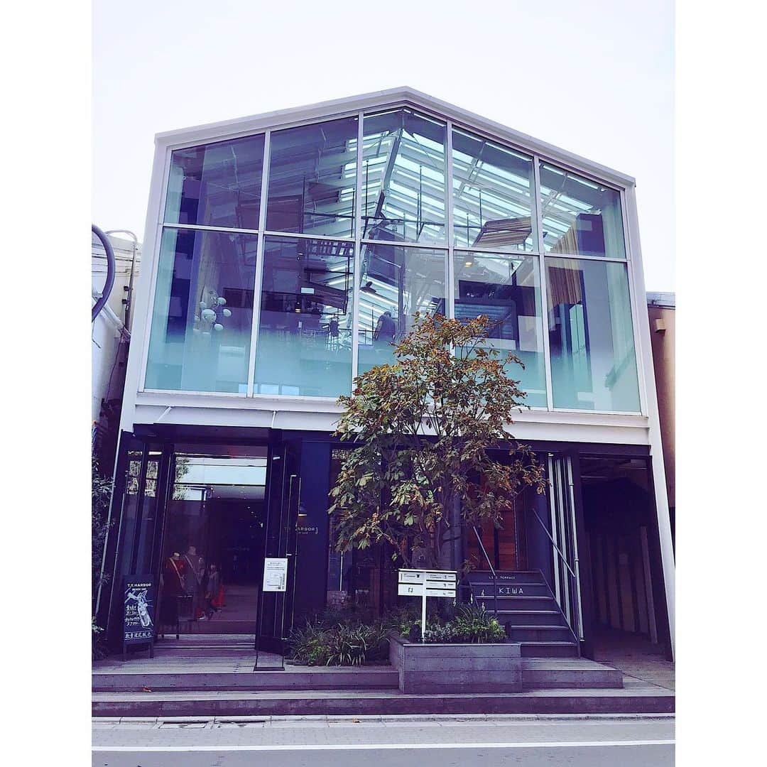 奥村愛子のインスタグラム：「本日こちら💁‍♀️ #kiwatennoz  #奥村愛子 #秋の弦楽器お招きカルテット」