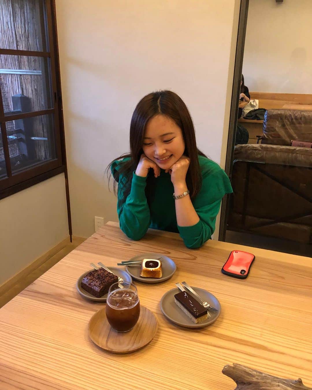 石井美音奈のインスタグラム：「京都に来ております🥰  #京都　#カフェ　#京都カフェ」