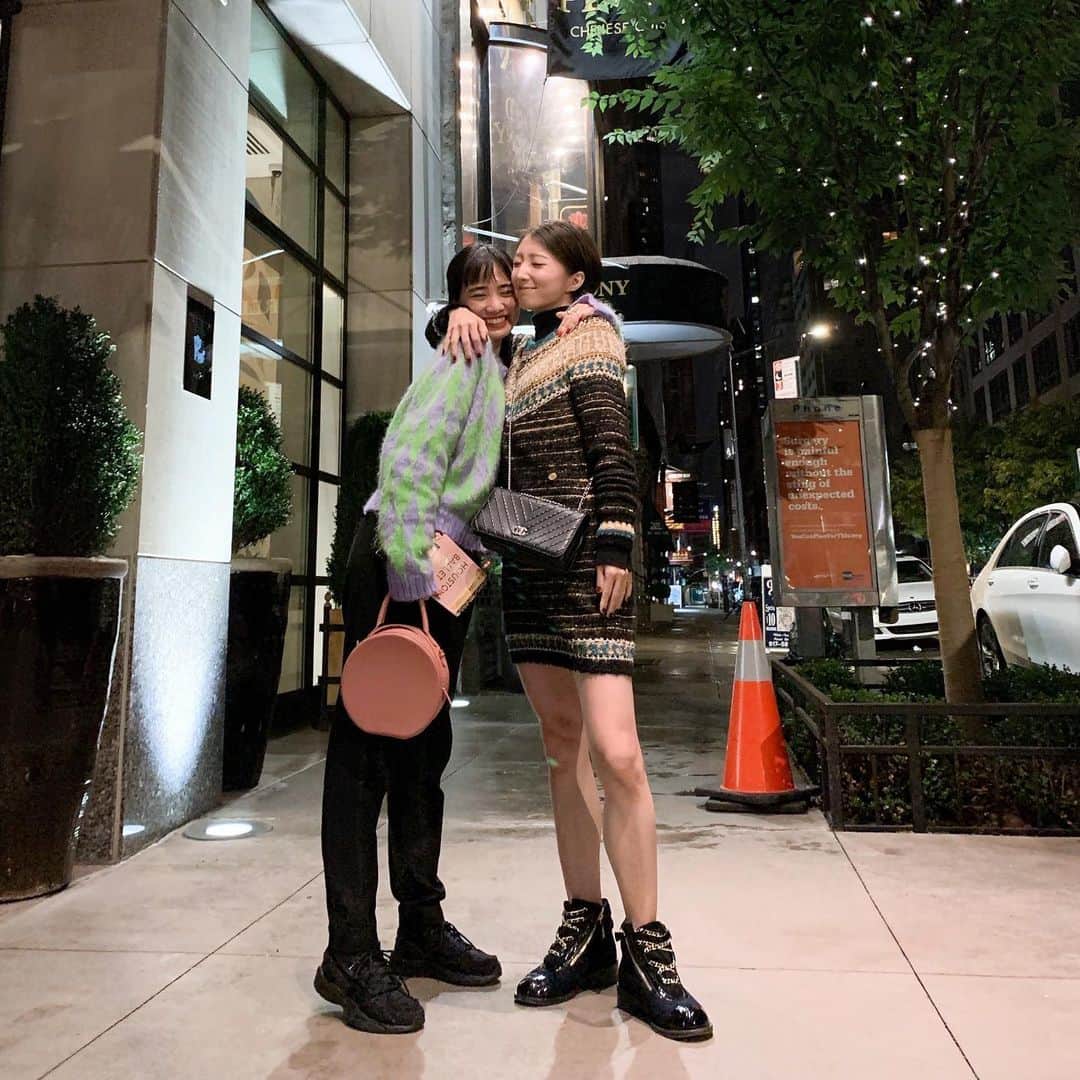 のインスタグラム：「Love.」