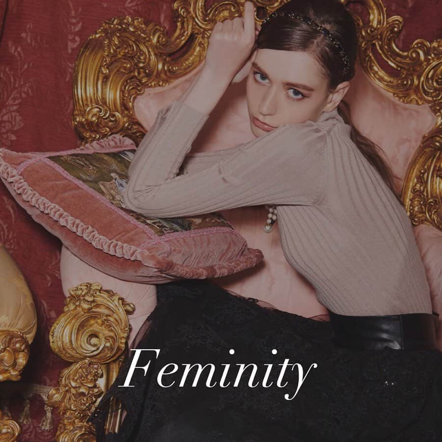 eimy istoireさんのインスタグラム写真 - (eimy istoireInstagram)「. Coming soon.... 前回大人気だったFeminity Seriesが今月も登場。 . 【Feminity】 『女性らしさ』を体現する 特別な日に着ていただきたい特別な一着。 . ✔︎embroidary lace skirt オーガンジー素材にコードレースの刺繍を施し 上品ムード漂う一着。 ふわりと程よく広がるボリューム感とウエストの フェイクレザーでメリハリのあるシルエットを作り出します。 . . #eimy #eimyistoire #feminity #newseries #2019aw #newarrival」10月27日 15時54分 - eimyistoire_official