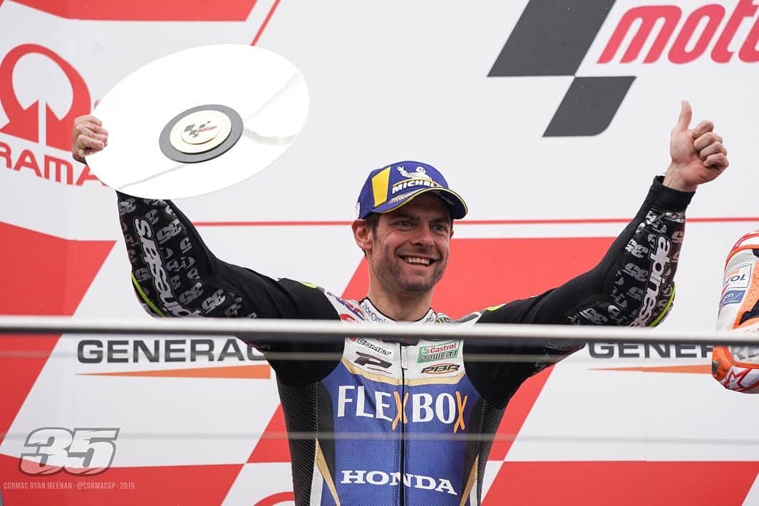 カル・クラッチローのインスタグラム：「What a day ! So good to be back up there on podium at Philip Island. Great job and thank you @lcr.team @hondaracingcorporation  Sharing it with Jacky boy @jackmilleraus too and congrats @marcmarquez93 🏆🥈」