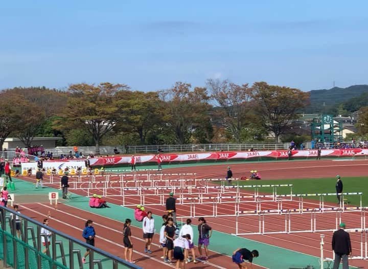高山峻野のインスタグラム：「【北九州カーニバル】 110mH +0.9m13.46 +2.8m13.52 100m +3.3m10.25 +1.0m10.34  ご声援ありがとうございました！ 来年もボチボチ頑張ります！  #110mh」