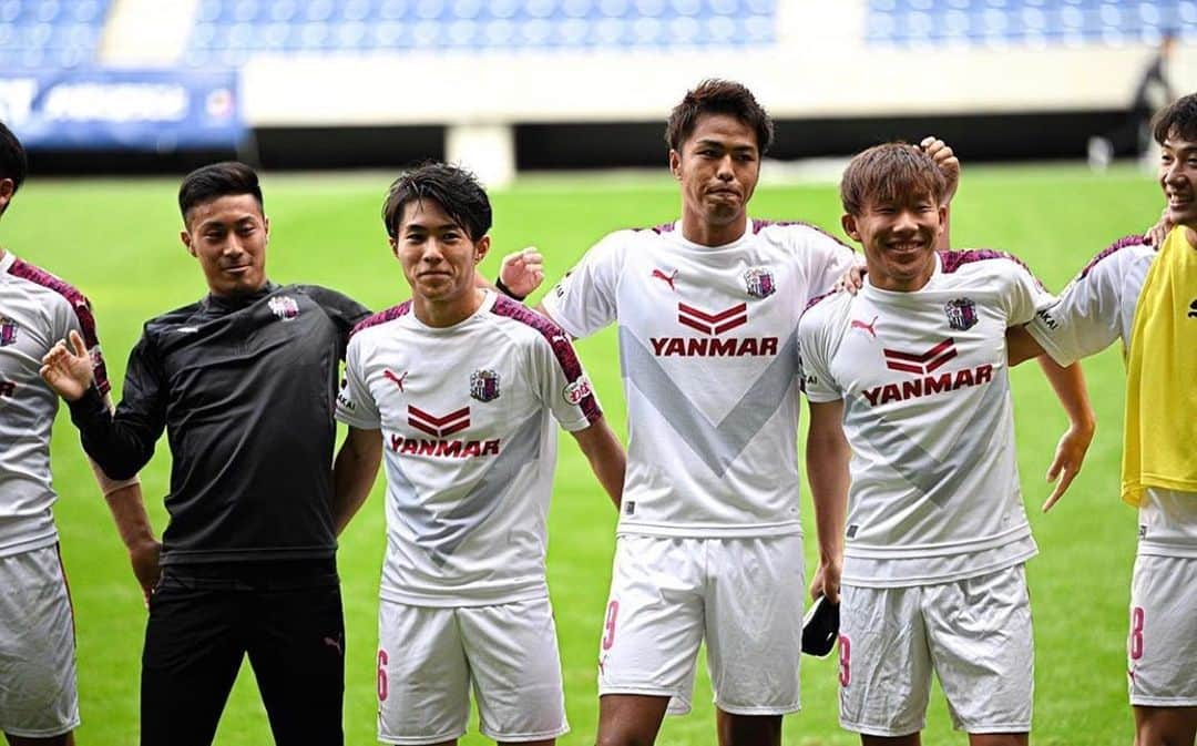 斧澤隼輝のインスタグラム：「残りの試合も頑張ろう👌💪 #積み重ね #成長 #cerezo #osaka #36」