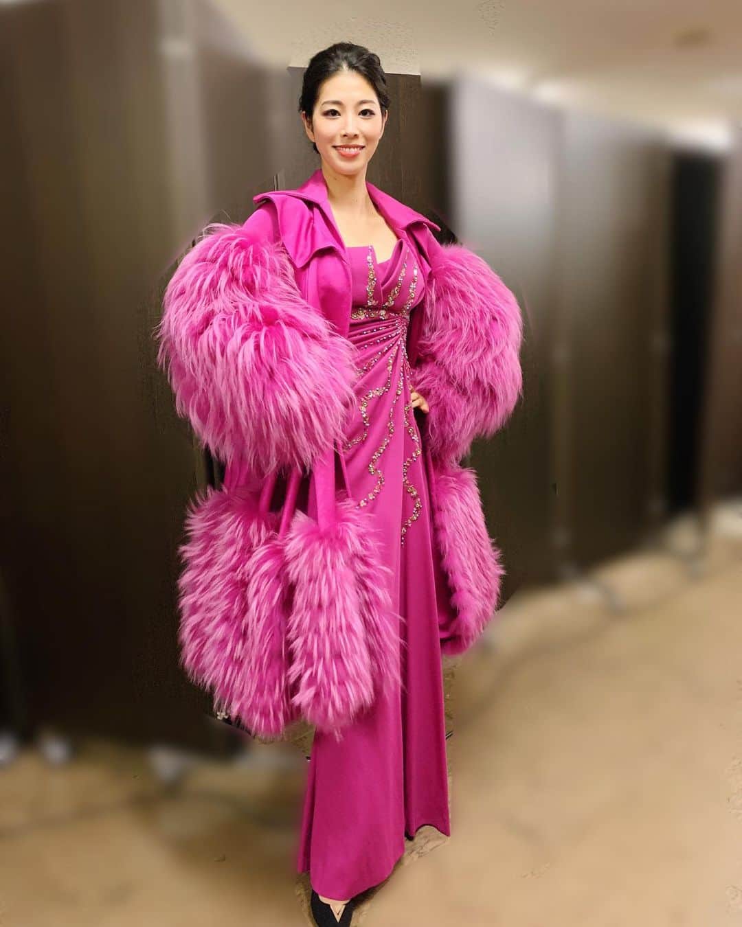 のインスタグラム：「Summit international underwear show❗️﻿ for the first time in 2 years﻿ ﻿ #instaphoto #instagood #hairmake #blackhair #longhair #makeup #make #beauty #fashion #model#asianmodel #japanese #underwear #lingerie #innerwear #stage #working #highheel #kimono」