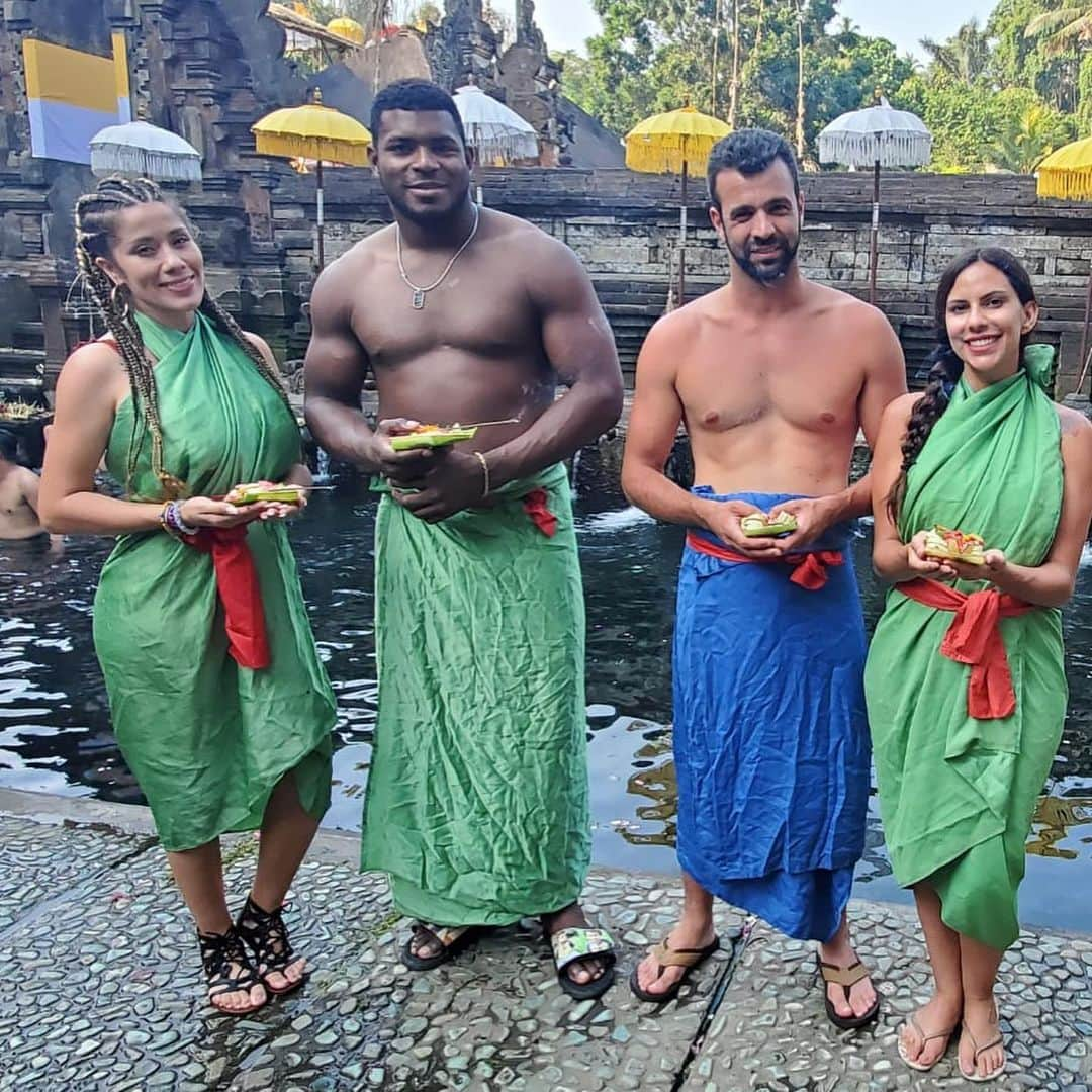 ヤシエル・プイグさんのインスタグラム写真 - (ヤシエル・プイグInstagram)「Visiting Pura Tirta Empul Temple」10月27日 18時40分 - yasielpuig