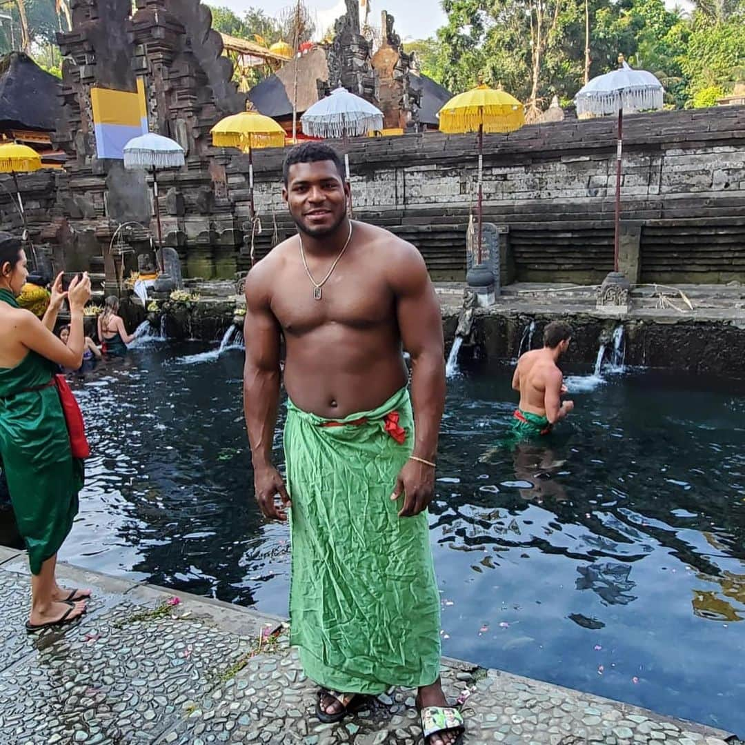 ヤシエル・プイグさんのインスタグラム写真 - (ヤシエル・プイグInstagram)「Visiting Pura Tirta Empul Temple」10月27日 18時40分 - yasielpuig