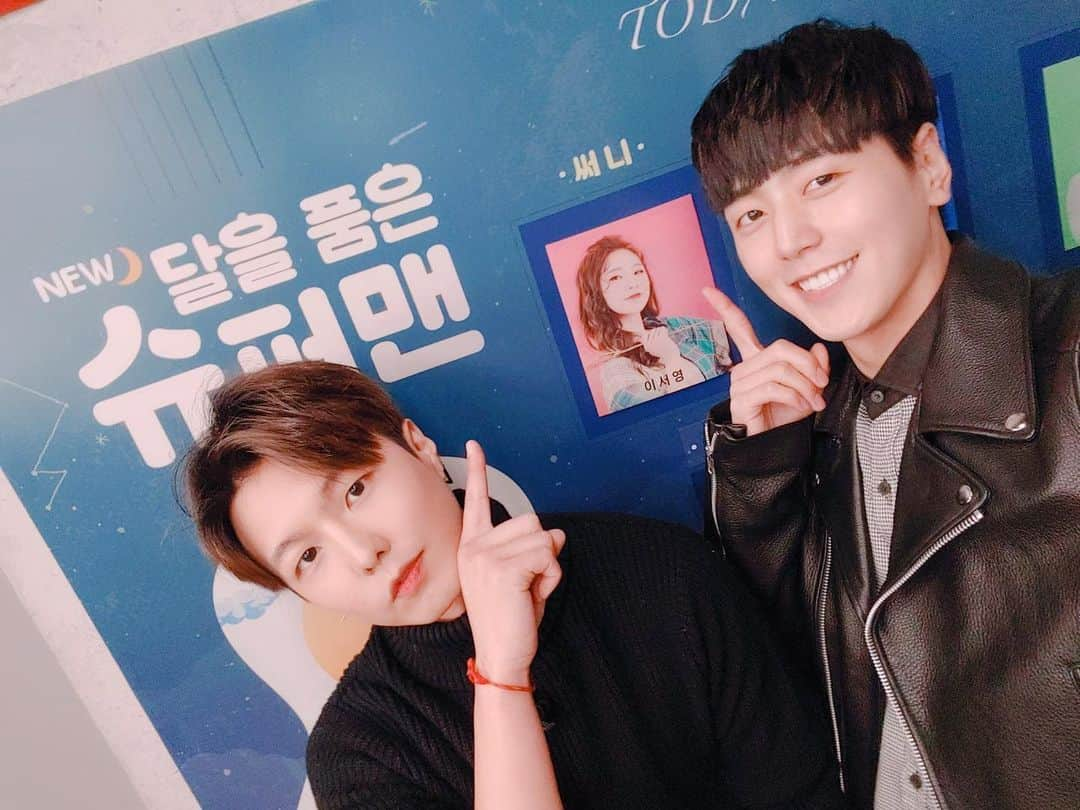 シンバさんのインスタグラム写真 - (シンバInstagram)「#달을품은슈퍼맨 #연습벌레 #서영아 #기대한다 #내배우 @hv_seo0 #이코형과데이트」10月27日 18時59分 - simba_jjcc