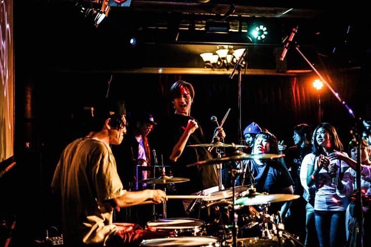 Bunta さんのインスタグラム写真 - (Bunta Instagram)「KO-NECTION  Drum Shot!! #totalfat #mpclive #mpc #drumforhappy #yamahadrums #zildjian」10月27日 19時38分 - buntatf