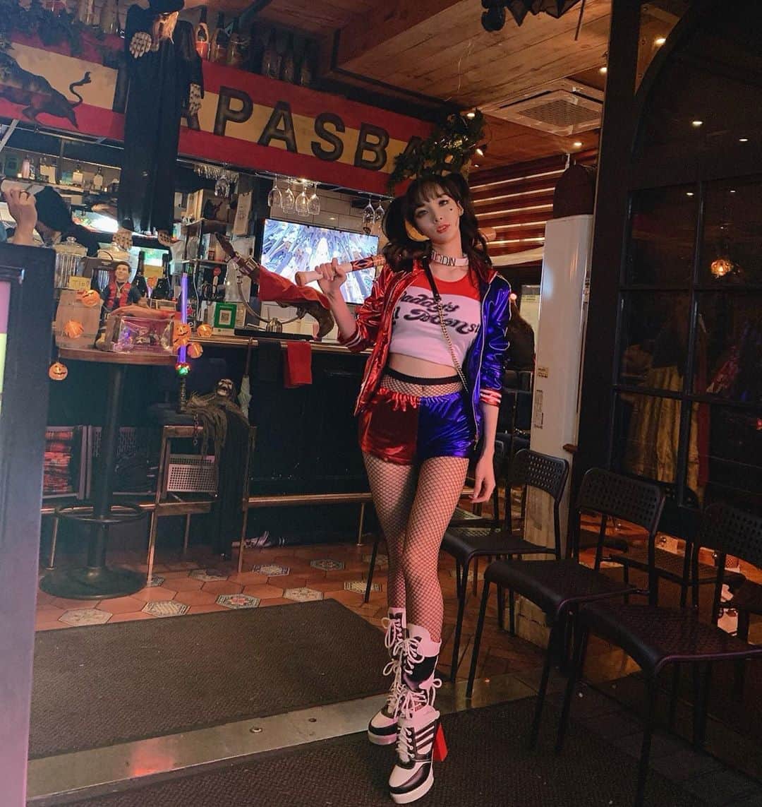 ミンヒ のインスタグラム：「Harley Quinn👑」