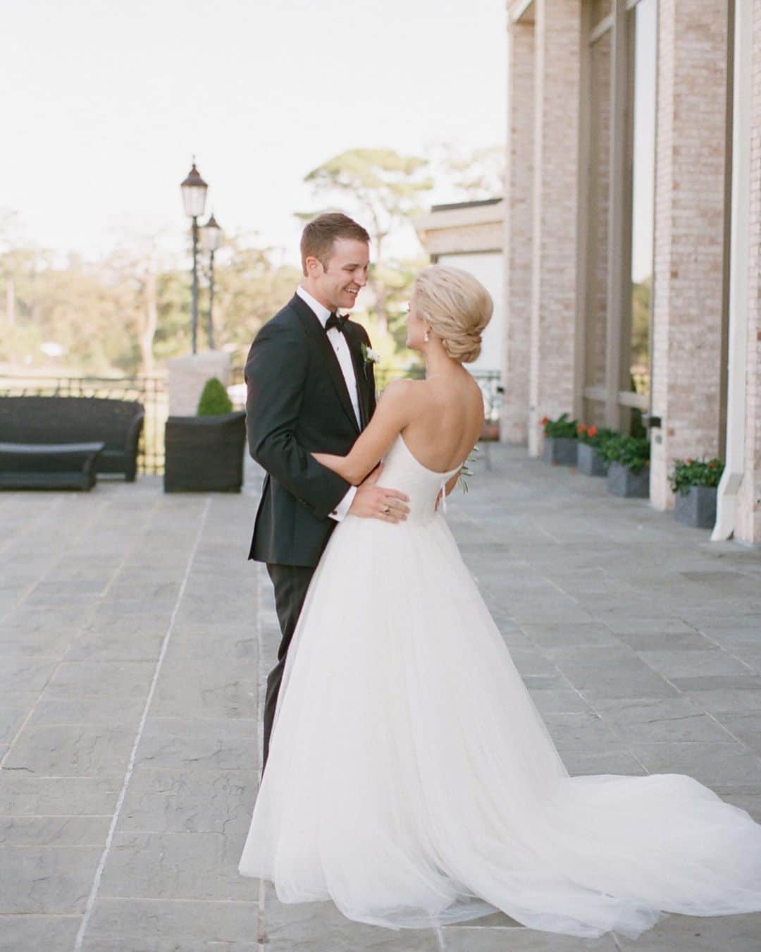 ベッキー・ベレスウィルのインスタグラム：「365 ❤️ The best year with you, my husband! I love you forever @_ken_jackson.」