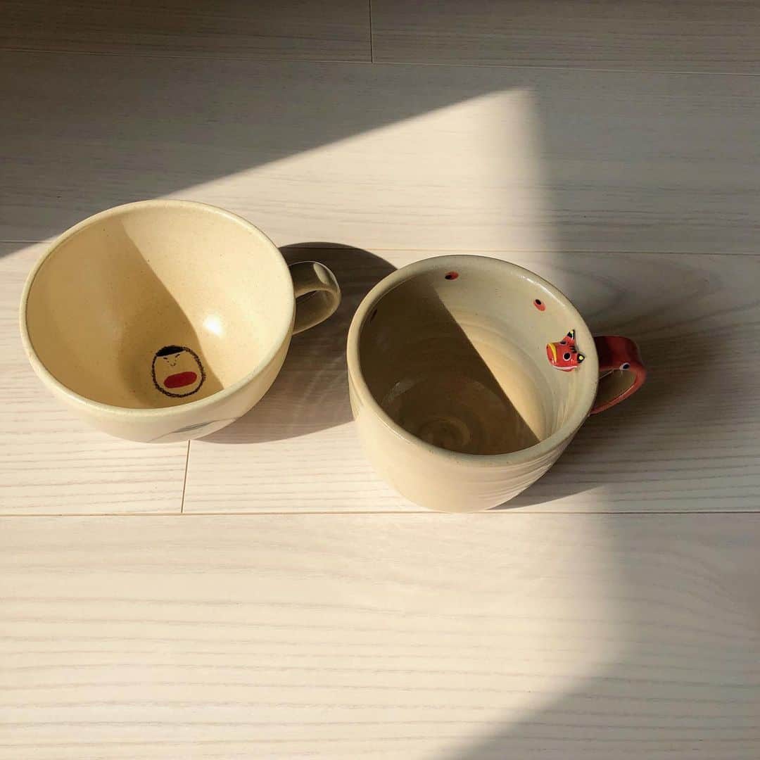 木村沙織さんのインスタグラム写真 - (木村沙織Instagram)「. 福島空港で出会ったマグカップが かわいくて お持ち帰りー☺️🙌🏼 . . #福島 #起き上がり小法師 #赤べこ」10月27日 23時57分 - saoriiiii819