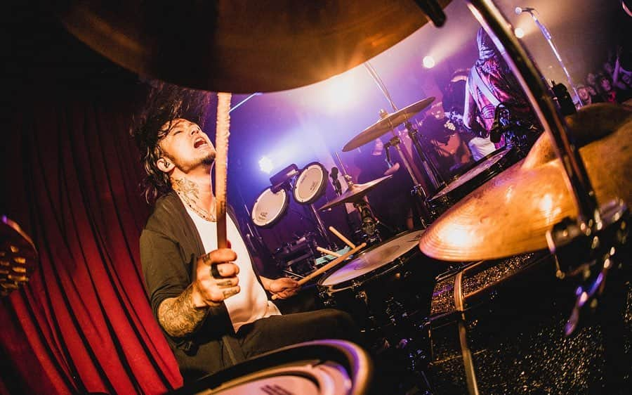 coldrainさんのインスタグラム写真 - (coldrainInstagram)「“THE SIDE EFFECTS ONE MAN TOUR 2019”  OKINAWA DAY2 Photos by @yamada_mphoto  #coldrain  #thesideeffects」10月28日 1時03分 - coldrain_official