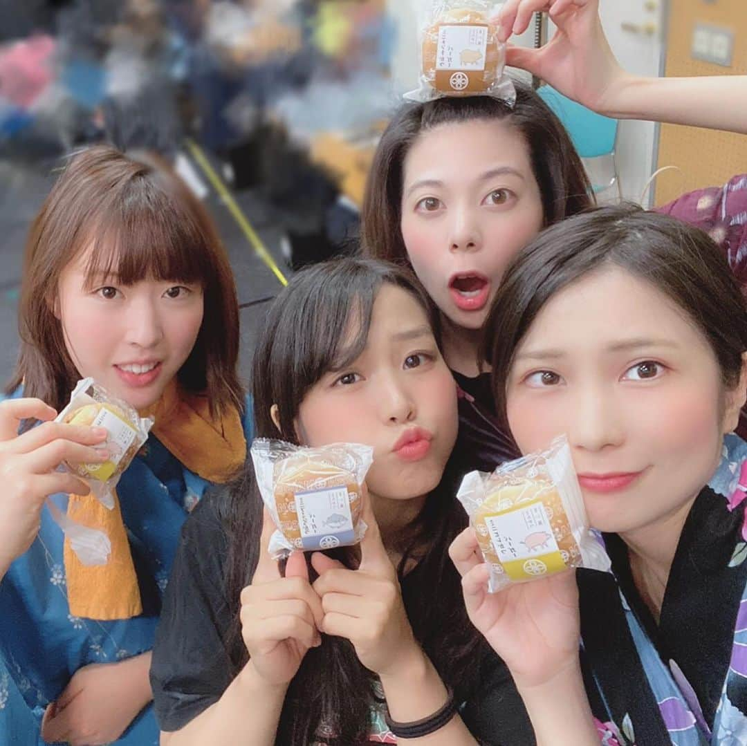 桜木梨奈さんのインスタグラム写真 - (桜木梨奈Instagram)「最終稽古終了〜！ 個性豊かGirls💕  ヒロインりん役 百夏は、本当に大切な妹のように愛おしい信念ある女の子❤️ この子の為に頑張れる！  けぴ演じる居酒屋女将ミツさんがどこまでも可愛くて、何を突っつかれても喜んじゃうよ😍  もぅ…アユったら！爆  梨奈 予約フォーム https://ticket.corich.jp/apply/102133/005/」10月28日 1時32分 - rina_sakuragi