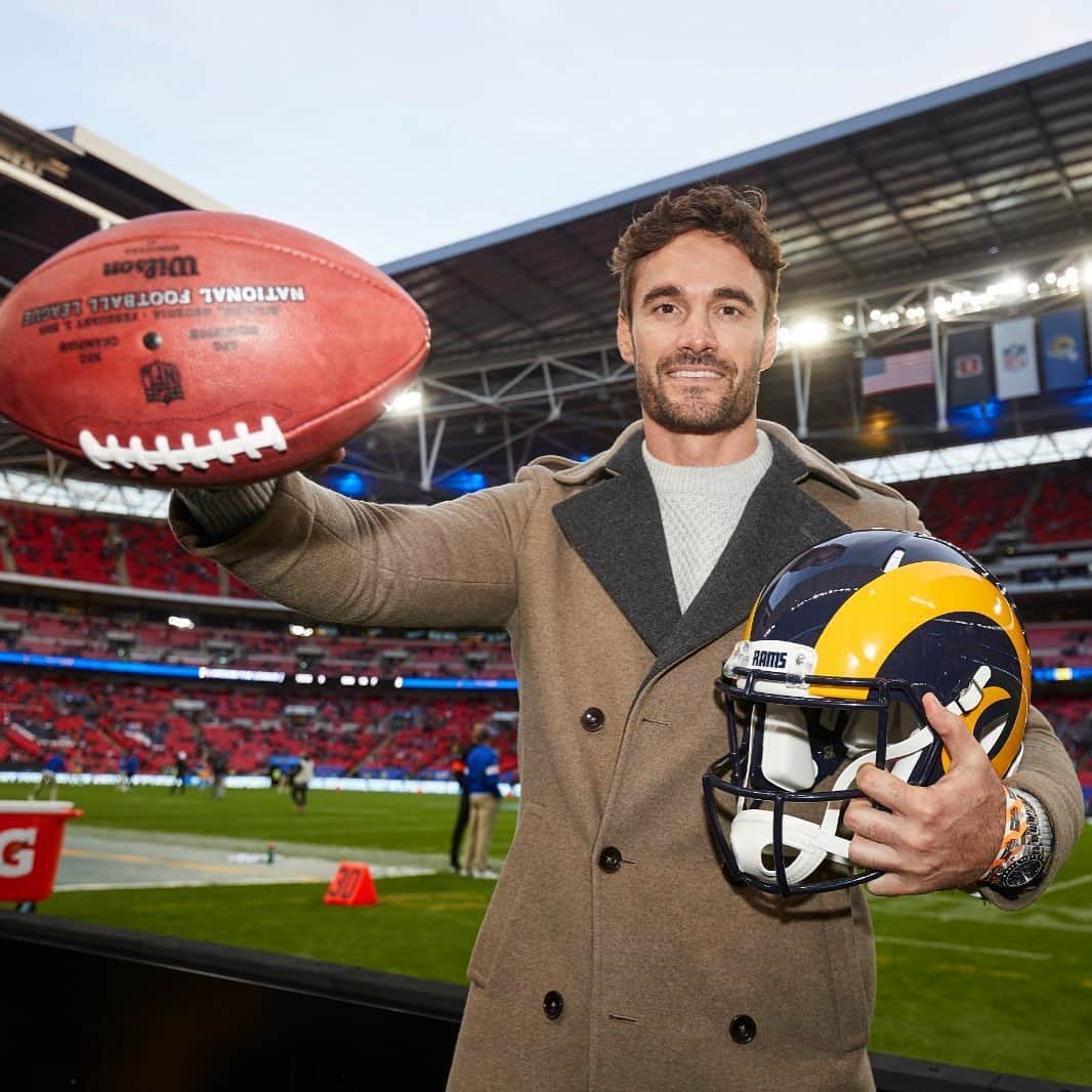 トム・エバンスさんのインスタグラム写真 - (トム・エバンスInstagram)「@rams Vs @bengals 🏈 @nfluk #nfluk #wembley 📸 @markrobinsonphoto」10月28日 2時13分 - te11