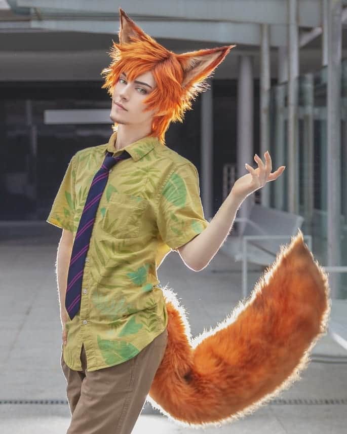 Geheさんのインスタグラム写真 - (GeheInstagram)「😎 "Never let them see that they get to you" 😎 one real cool photo of my Nick Wilde cosplay 🦊 taken by @lama.studio  Wish I had the time to make some props like the pawpscicle or the carrot recorder pen ;_; next time for sure!  #Zootopia #NickWilde #Cosplay #NickWildeCosplay #ZootopiaCosplay #Photography #Geheichou」10月28日 2時33分 - geheichou