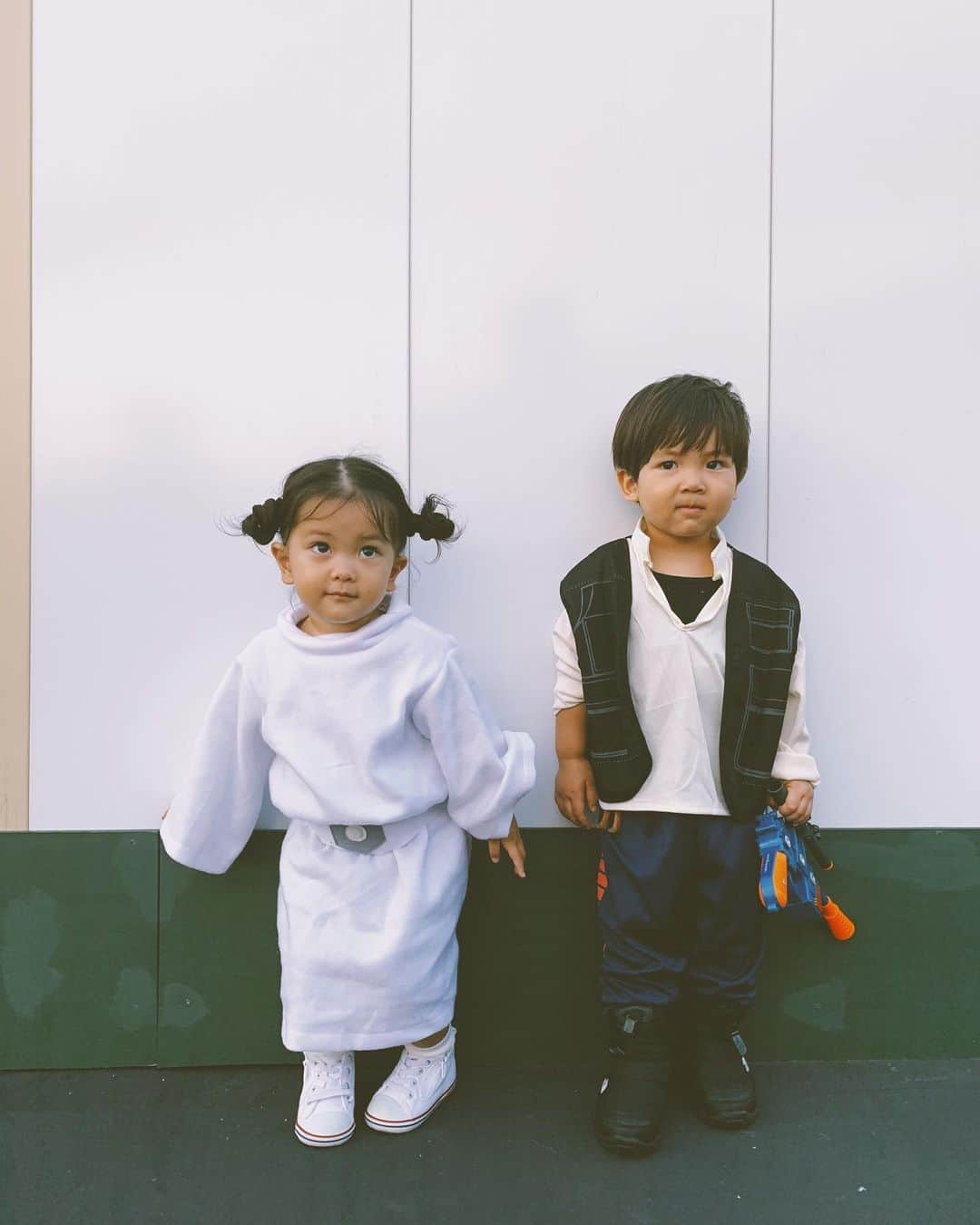 山崎まきこさんのインスタグラム写真 - (山崎まきこInstagram)「. I love you . I know .💫 #maytheforcebewithyou #happyhalloween #starwars #princessleia #hansolo」10月28日 6時41分 - makiko_yamazaki