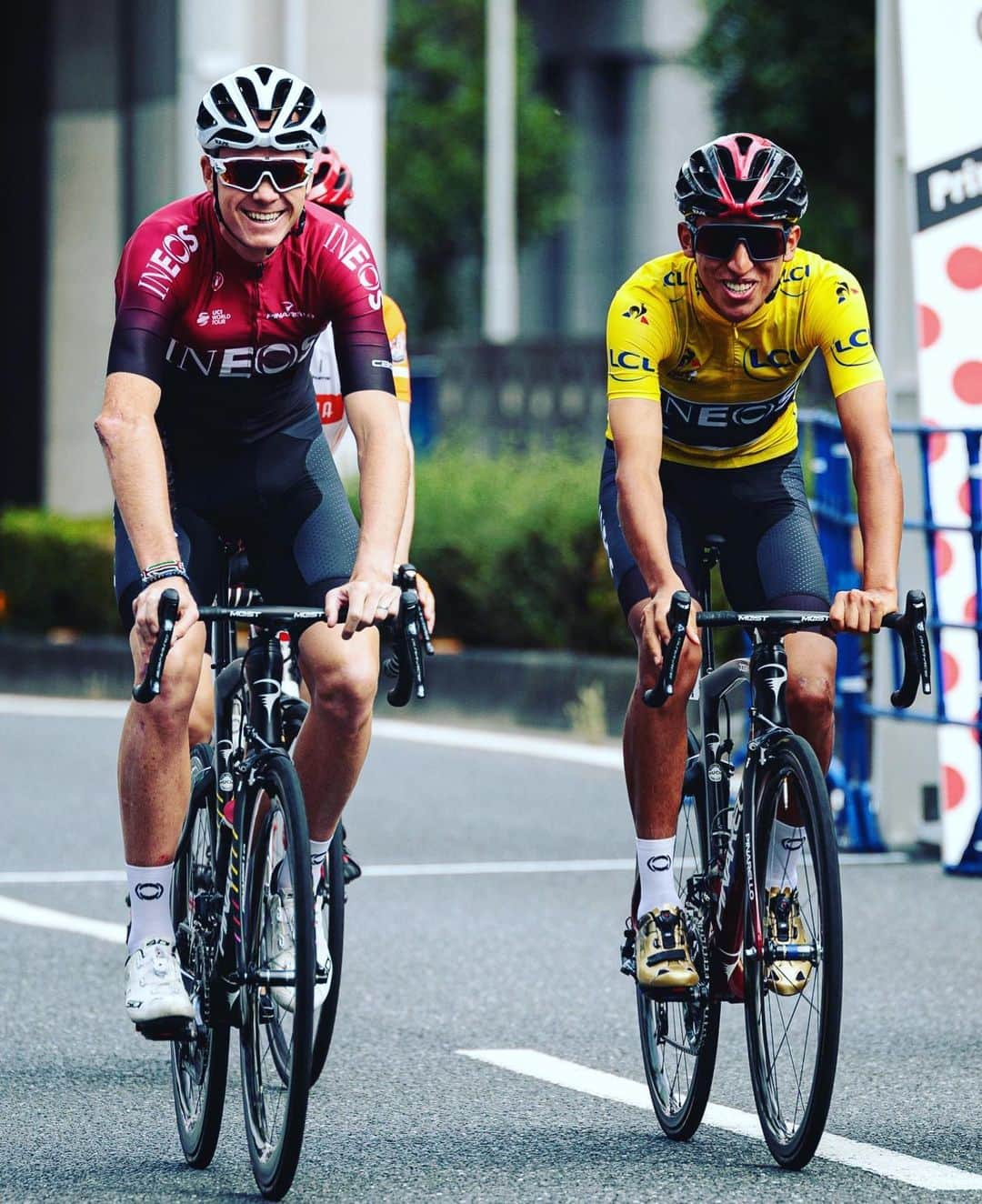 クリス・フルームさんのインスタグラム写真 - (クリス・フルームInstagram)「Back in my first race since my crAsh with @eganbernal at the @saitamacriterium Happy day 😁❤️🇯🇵 #mondaymotivation #cycling #saitama #saitamacriterium🚴🏻‍♂️💨 📸 @takeknob」10月28日 17時50分 - chrisfroome