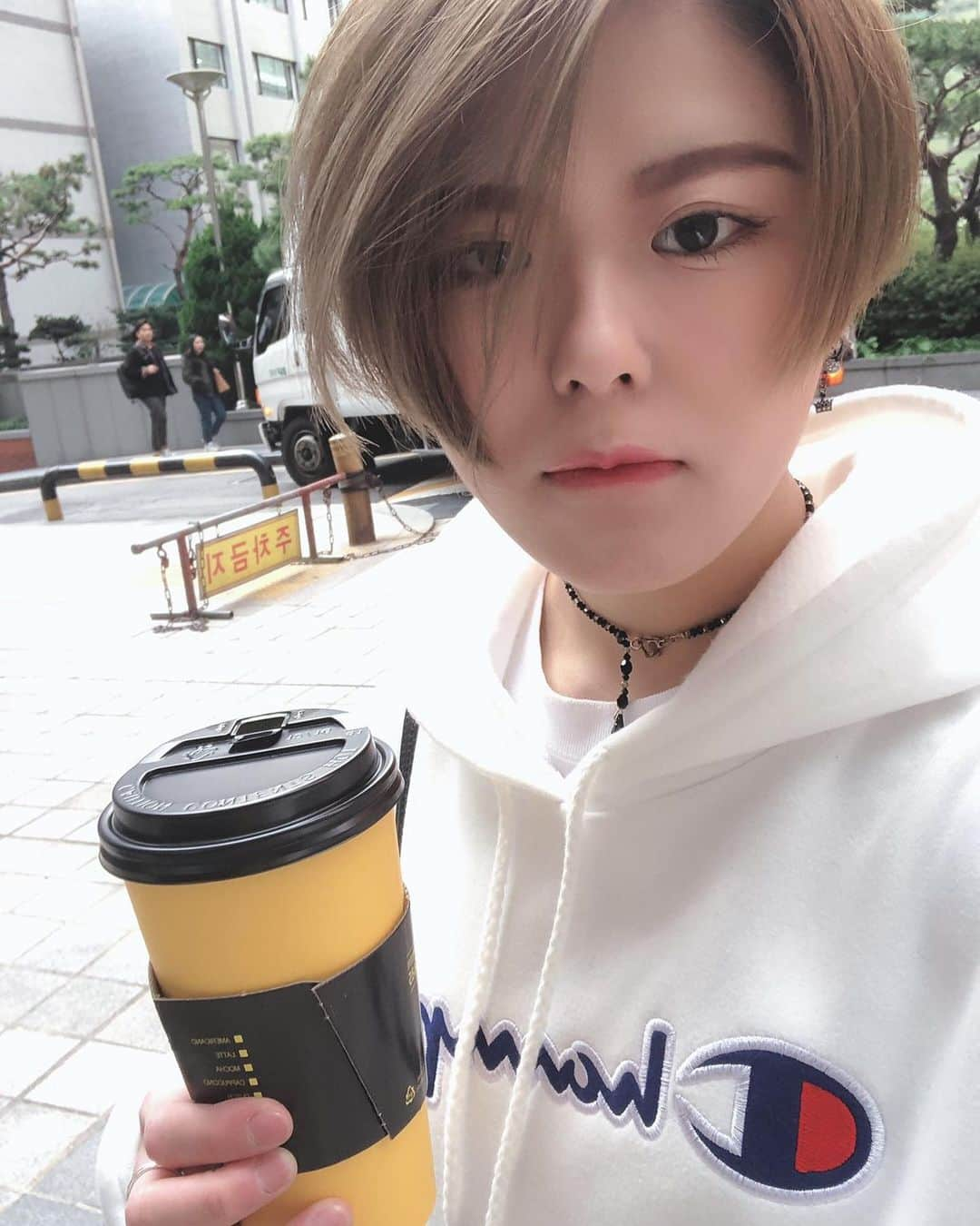 武藤つぐみさんのインスタグラム写真 - (武藤つぐみInstagram)「毎日行ってるコンパスコーヒー  #韓国」10月28日 17時54分 - tugumi_muto