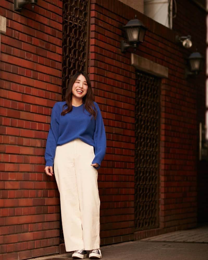 uniqlo_printemps_ginzaのインスタグラム：「パシャっと見つかる着こなし発見アプリ 『Style Hint』 ✔️雑誌などから気になるスタイルを撮影するだけで商品を検索できる ✔️お気に入りのコーデからそのまま商品を購入できる ✔️お気に入りのスタイルを世界に発信できる  今なら『スタイルヒント』アプリをダウンロードすれば、ユニクロ、GUの店舗やオンラインストアで使えるクーポンを配信中！！ #スタイルヒント」