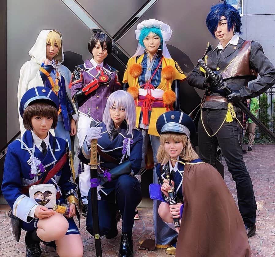 若月雅さんのインスタグラム写真 - (若月雅Instagram)「前半・刀剣乱舞レイヤー様と✨ 後半・鬼滅レイヤー様と✨ . 昨日は交流メインで楽しかった(о´∀`о) 年内ばみちゃんはこれでお終い。 12月のアコスタ道頓堀は、また鬼滅併せします✨ . #ちゃやまち #ちゃやコス #アコスタ #梅田 #osaka  #コスプレイヤーさんと繋がりたい  #エモい #古い写真」10月28日 16時23分 - miyabi.w_0911