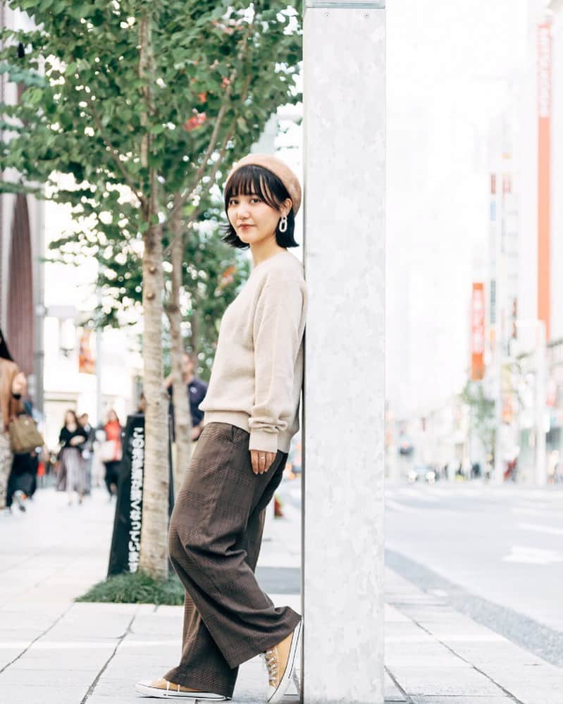 uniqlo_printemps_ginzaのインスタグラム：「パシャっと見つかる着こなし発見アプリ 『Style Hint』 ✔️雑誌などから気になるスタイルを撮影するだけで商品を検索できる ✔️お気に入りのコーデからそのまま商品を購入できる ✔️お気に入りのスタイルを世界に発信できる  今なら『スタイルヒント』アプリをダウンロードすれば、ユニクロ、GUの店舗やオンラインストアで使えるクーポンを配信中！！ #スタイルヒント」