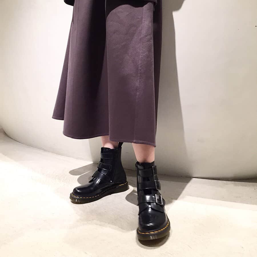 H BEAUTY&YOUTHさんのインスタグラム写真 - (H BEAUTY&YOUTHInstagram)「＜Dr.Martens＞ BLAKE BUTR for women ¥26,000-(+tax) LEOPARD MONK for women ¥26,000-(+tax) CHELSEA BOOT for women ¥24,000-(+tax)  #H_beautyandyouth @h_beautyandyouth  #BEAUTYANDYOUTH #Unitedarrows #drmartens」10月28日 16時34分 - h_beautyandyouth