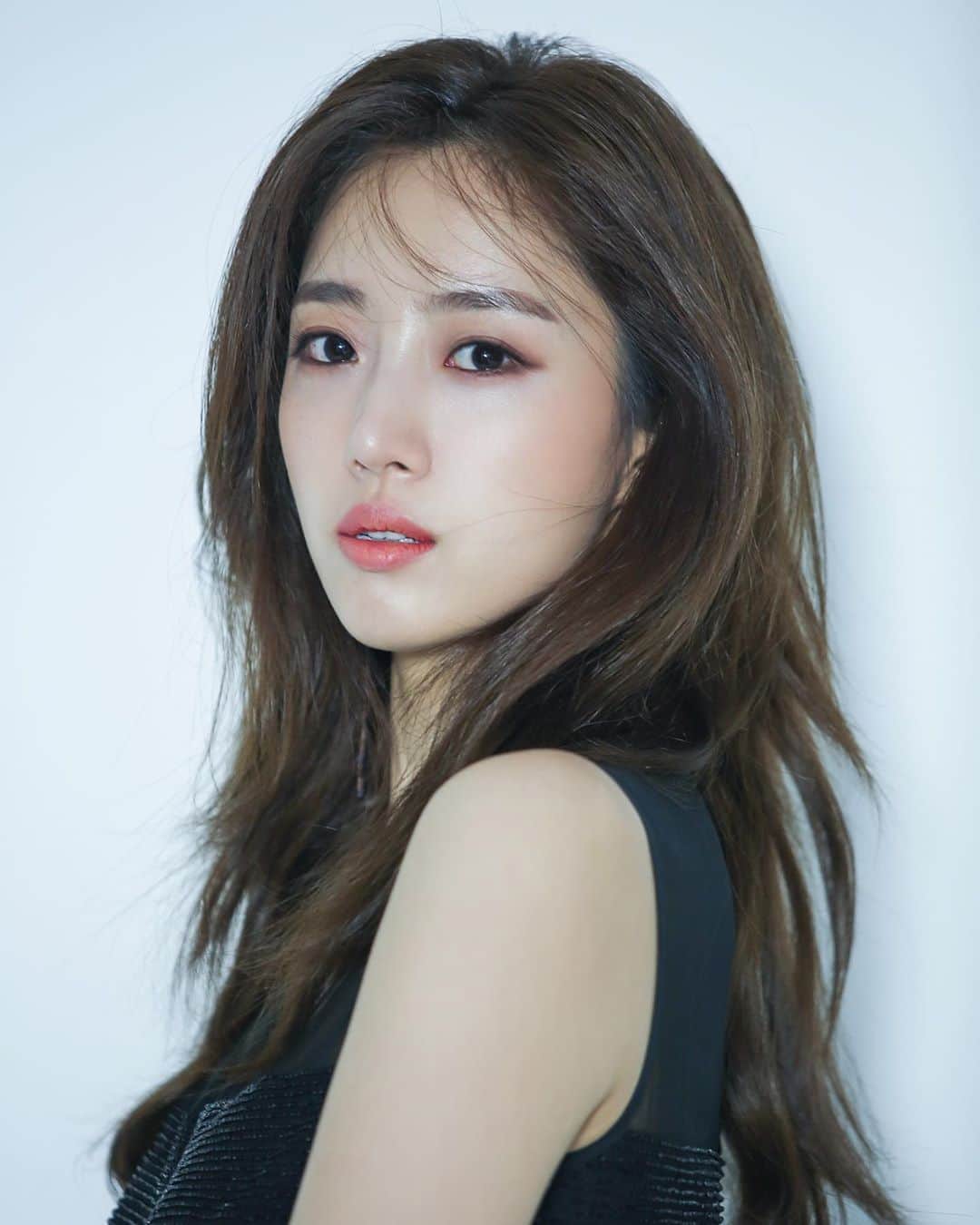 のインスタグラム：「⠀ ‪[EUNJUNG ハロウィンイベントのプレゼントについて]‬ ⠀ ‪当日は会場にプレゼントBOXが設置されますのでそちらにお入れ下さい。‬ ‪また、生もの等はお控えください。‬ ‪お花、バルーン、米輪も受け取りかねますのでご了承ください。‬」