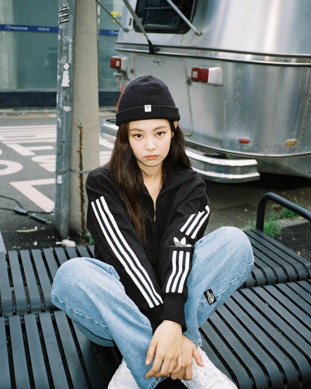 ジェニーさんのインスタグラム写真 - (ジェニーInstagram)「이 비니 찜 @adidasoriginals」10月28日 13時54分 - jennierubyjane