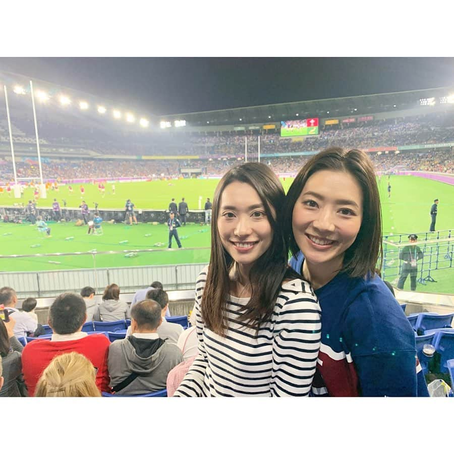 中田奈沙さんのインスタグラム写真 - (中田奈沙Instagram)「Rugby World Cup 2019🏉 Semi final🏆 🏴󠁧󠁢󠁷󠁬󠁳󠁿Wales VS South Africa🇿🇦 ラグビー準決勝 2日目！ 先週の準々決勝に続いて、 南アのフィジカルの強さや速さ 本当に脅威を感じました🤭 来週はいよいよ決勝と３位決定戦✨ 今のところ行く予定ないのですが、 行けたらいいなぁ🥺🙏 * @japan_rugby @rugbyworldcup @rugbyworldcupjp @walesrugbyunion @bokrugby * #rwc2019 #wales #sauthafrica #walvs * * #japan #rugby #rugbyworldcup2019 #me # #semifinal #sisters #walvsrsa #rugbyworldcup #thankyou #best4 #wal #rsa #ラグビー #準決勝 #ベスト4 #ウェールズ #南アフリカ #南ア #ラグビーワールドカップ2019 #日産スタジアム #中田姉妹  #中田奈沙 #中田シスターズ #感動」10月28日 15時28分 - nasa_nakada