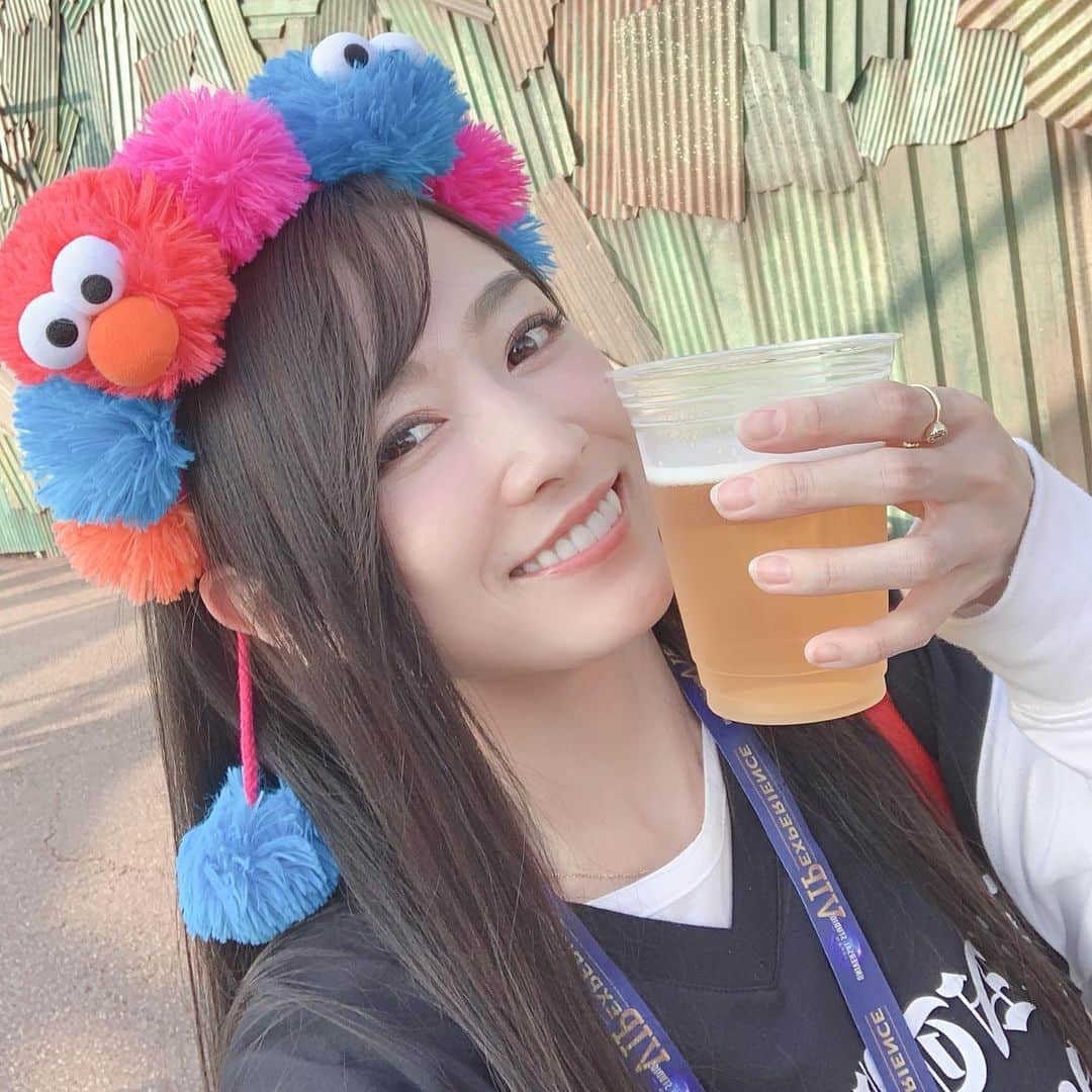 のインスタグラム：「ビール🍺ビール🍺ビール🍺 . @anzu_sayuri . #ビール #beer #ユニバ #ユニバハロウィン #ユニバーサルスタジオジャパン  #universalstudios #universalstudiosjapan  #ハロウィン #halloween  #杏さゆり #SayuriAnzu」